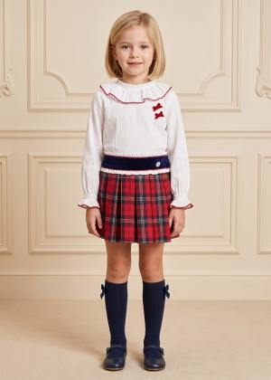 Пола MIRANDA